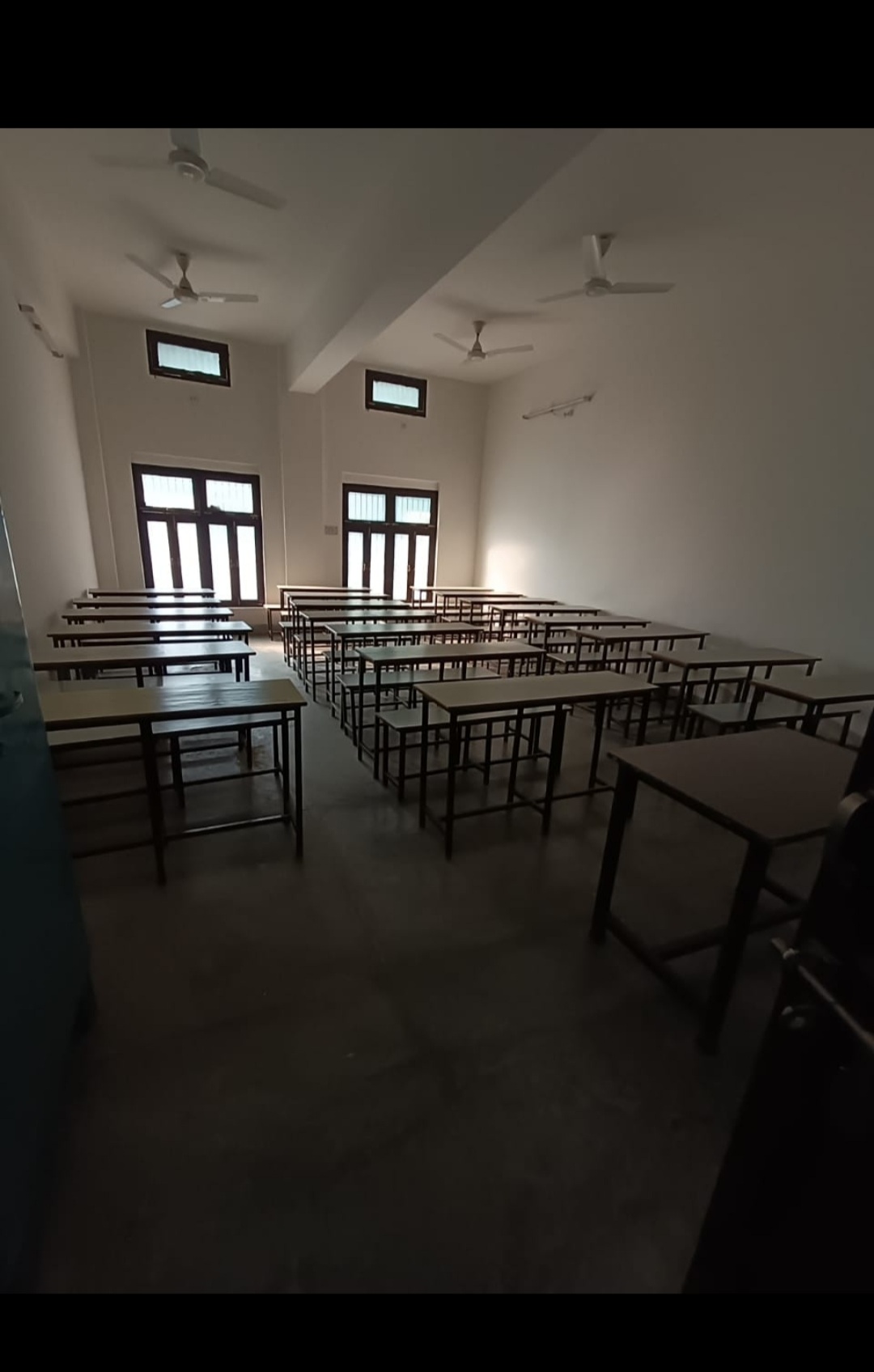 Vasanta College For Women Varanasi Infrastructure & Academic Building photo (11) by Samiksha Gautam