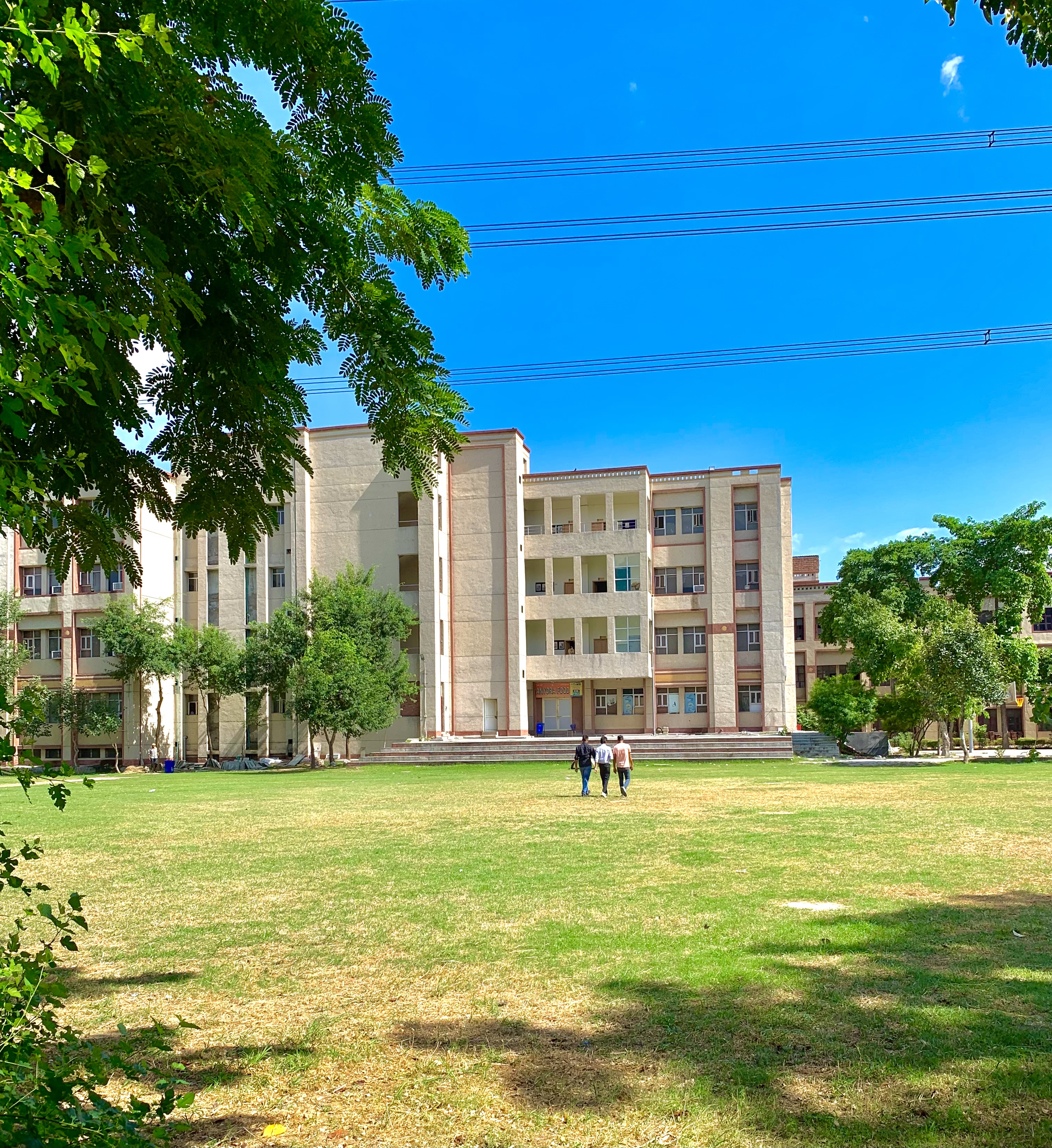 Greater Noida Institute of Technology (Engineering Institute) Infrastructure & Academic Building photo (19) by Zahid