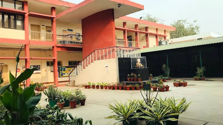 Acharya Narendra Dev College Campus photo (20) by Yatharth Diwan