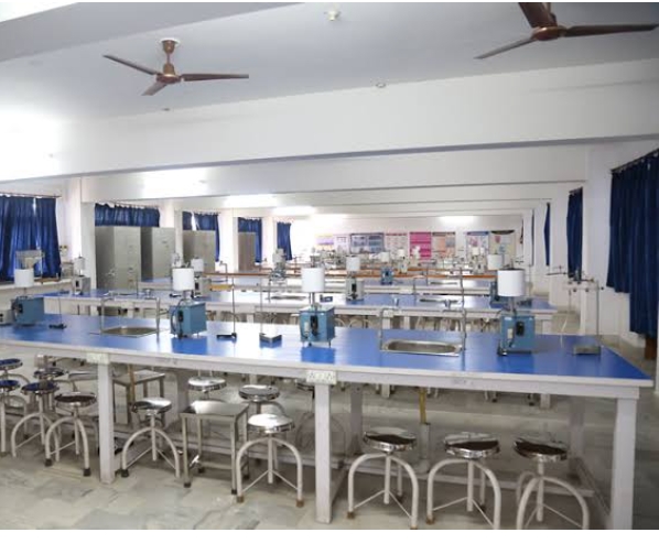 Era University Lucknow Facilities & Labs photo (1) by Rasheena Safipuri