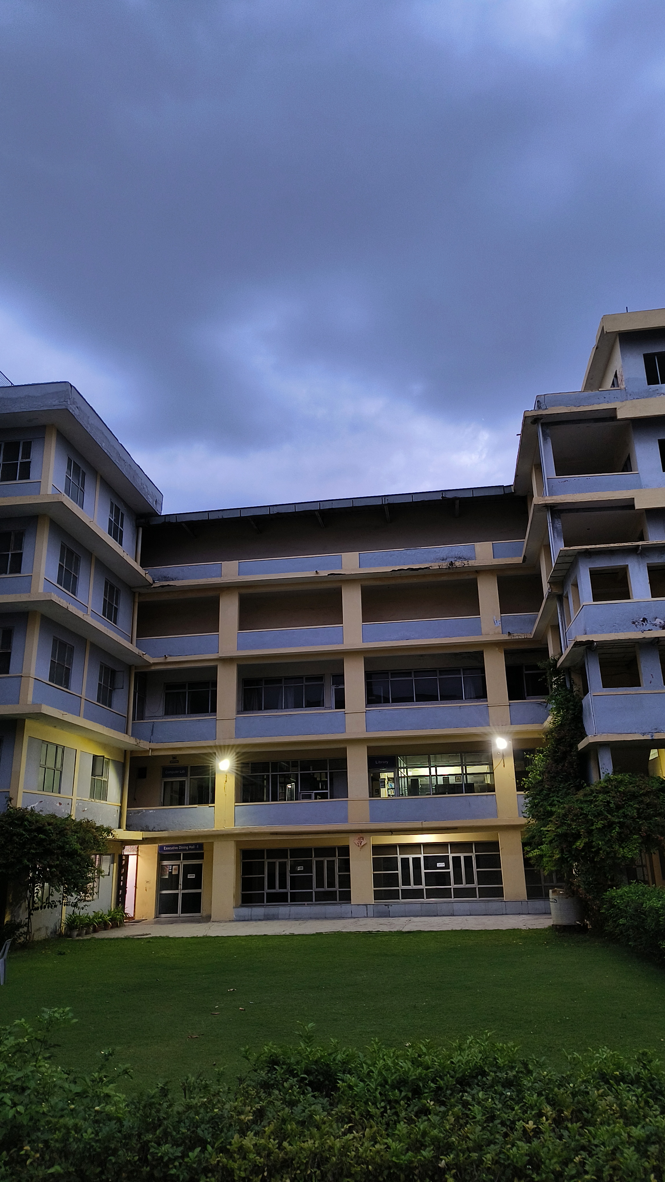 EMPI Business School Campus photo (8) by Sandilya sarma