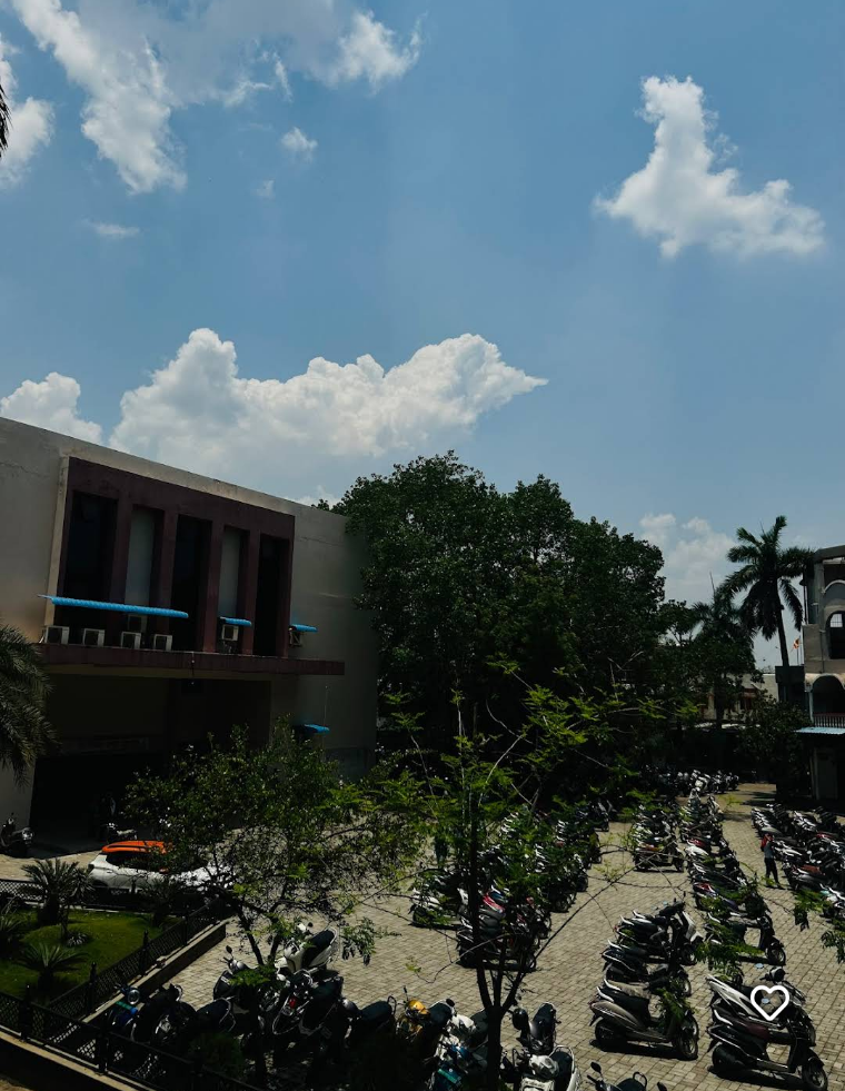 Kamla Nehru Mahavidyalaya Nagpur Infrastructure & Academic Building photo (5) by Harsh kawale