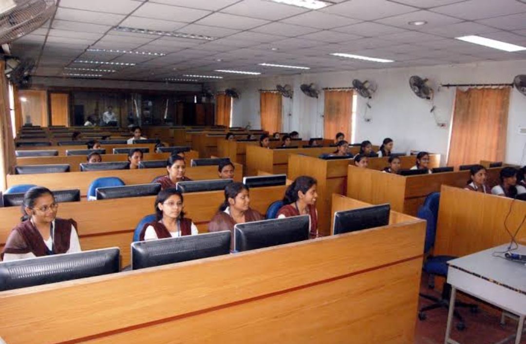 JD Women's College Patna Infrastructure & Academic Building photo (7) by Manya kumari