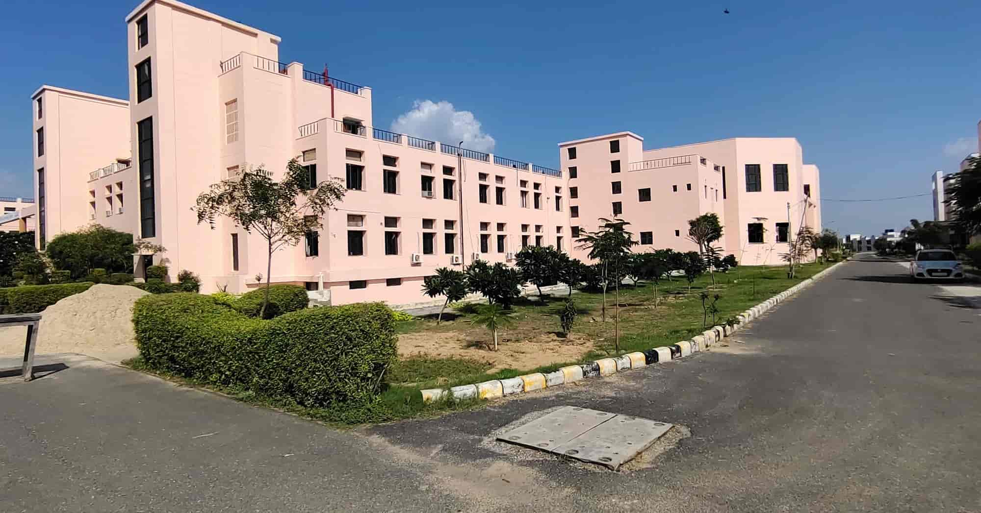 ICFAI University Jaipur Infrastructure & Academic Building photo (10) by Aman Gupta