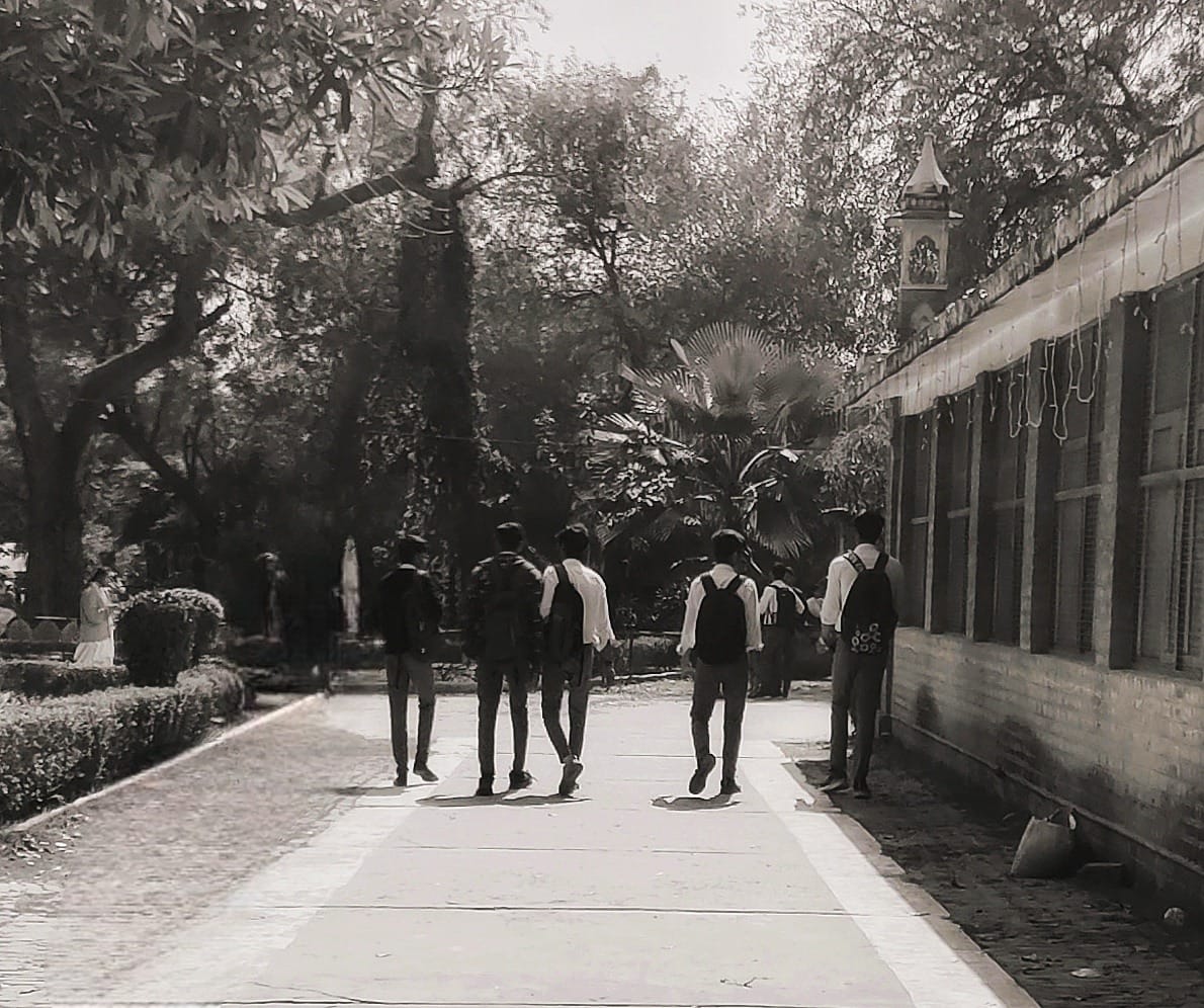 DEI Facilities & Labs photo (4) by Naman