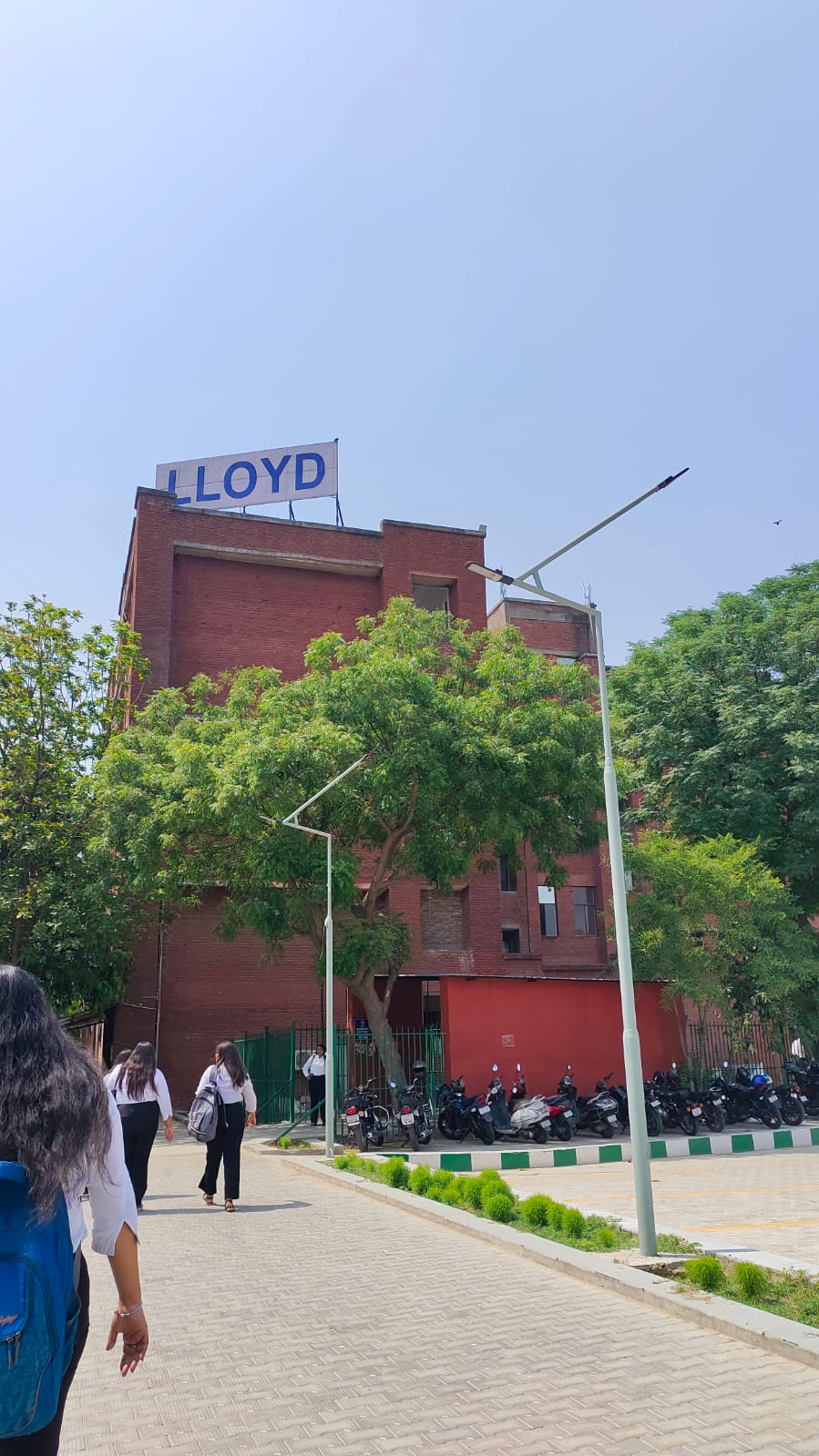 Lloyd Law College Greater Noida Campus photo (17) by Siddhi kumari