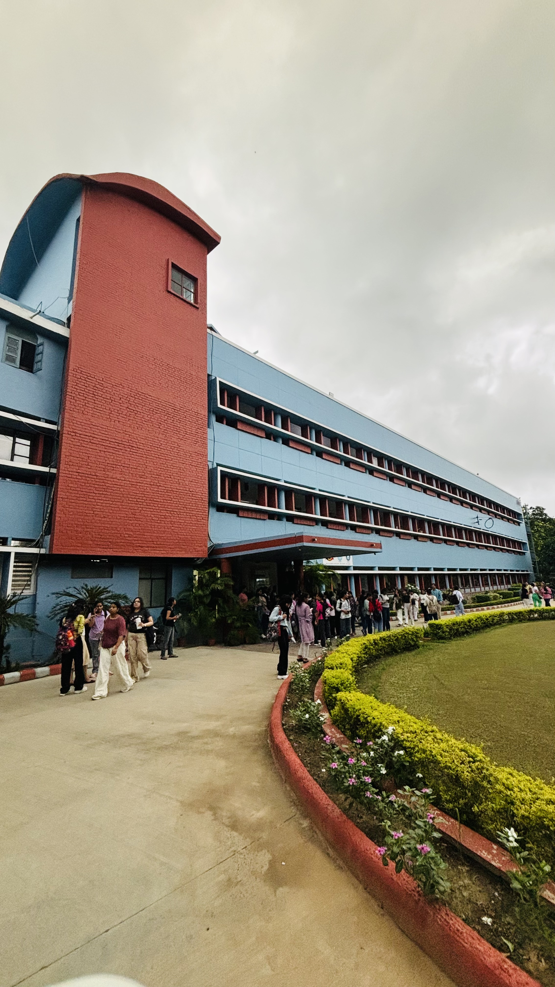 Janki Devi Memorial College Campus photo (12) by Anshika Singh