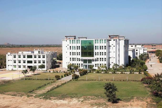 SR Group of Institutions Jhansi Infrastructure & Academic Building photo (3) by Sejal Agarwal