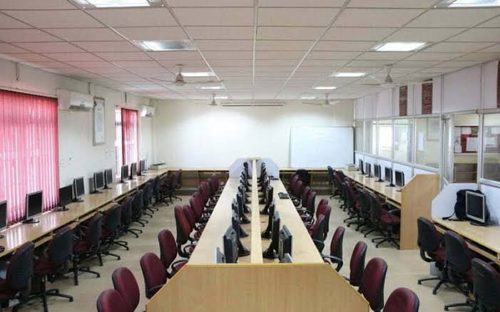 SRM University Ramapuram Facilities & Labs photo (18) by G Shalline