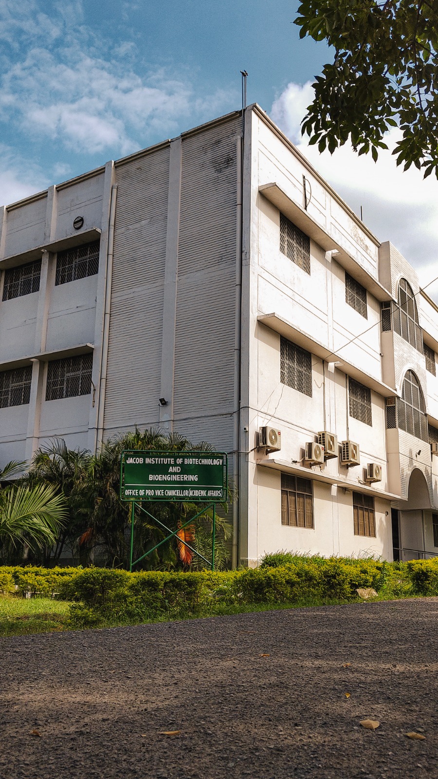 SHUATS Infrastructure & Academic Building photo (3) by Sashwat Tiwari