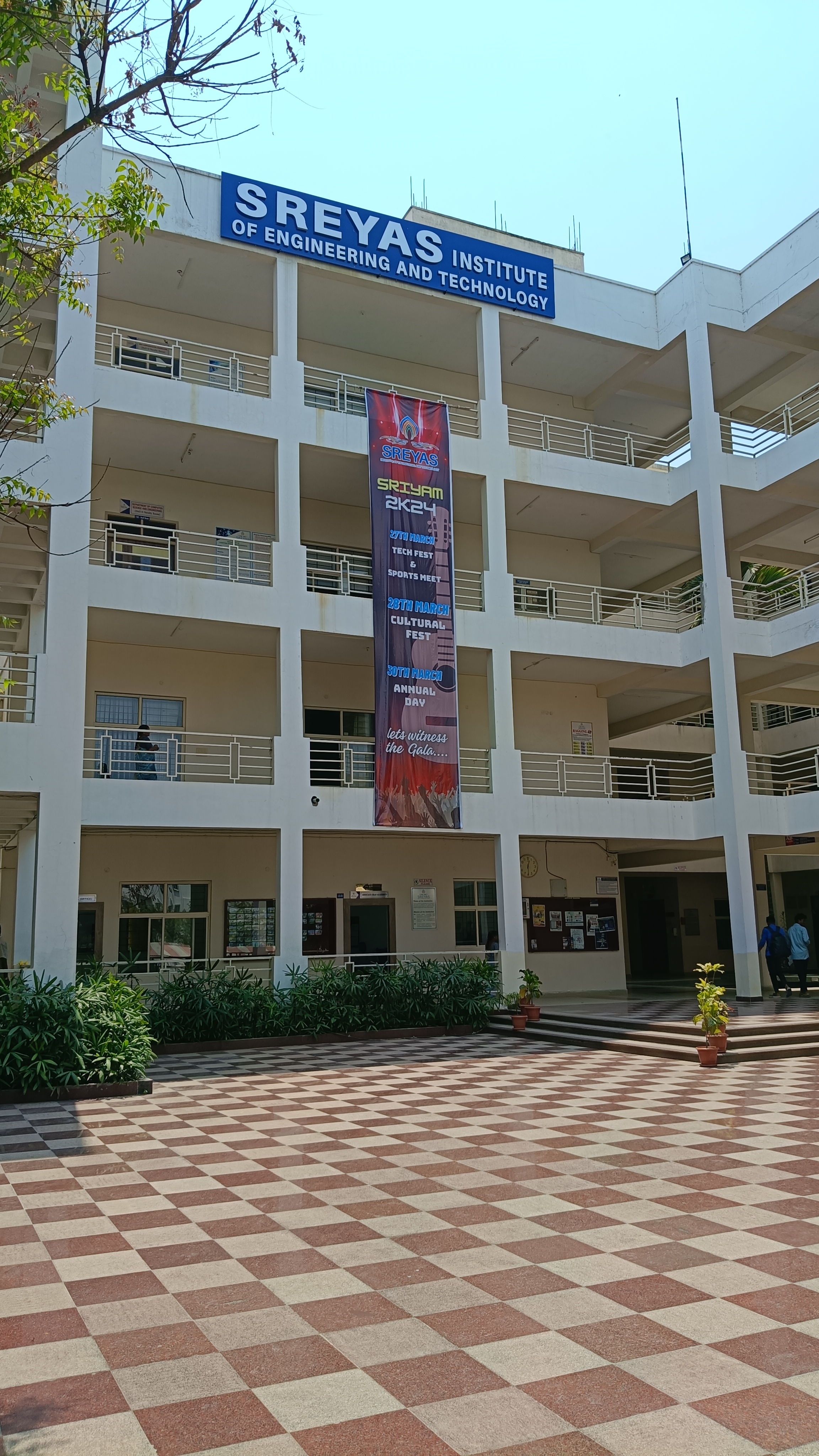 Sreyas Institute of Engineering and Technology Hyderabad Infrastructure & Academic Building photo (8) by Rahul